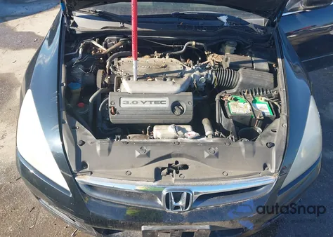 2006 Honda Accord 3.0 Ex from USA, damaged, VIN 1HGCM66556A053823